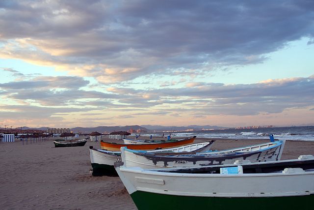 Playa_de_El_Cabanyal_(Valencia)_02