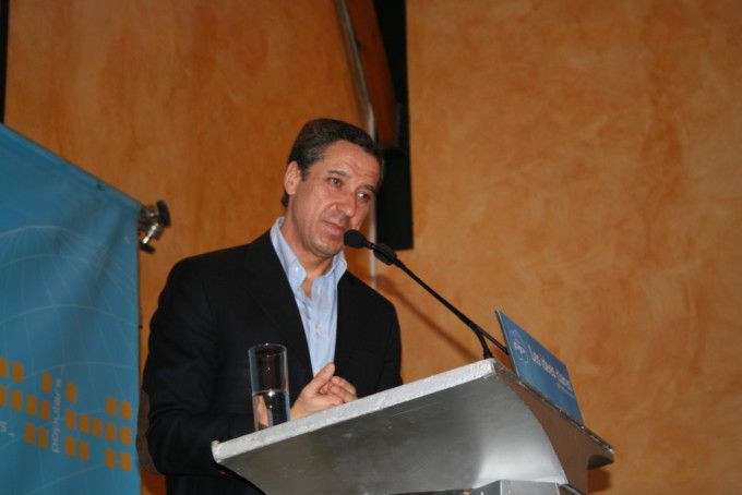 eduardo_zaplana_en_un_mitin_en_rubi_febrero_de_2008