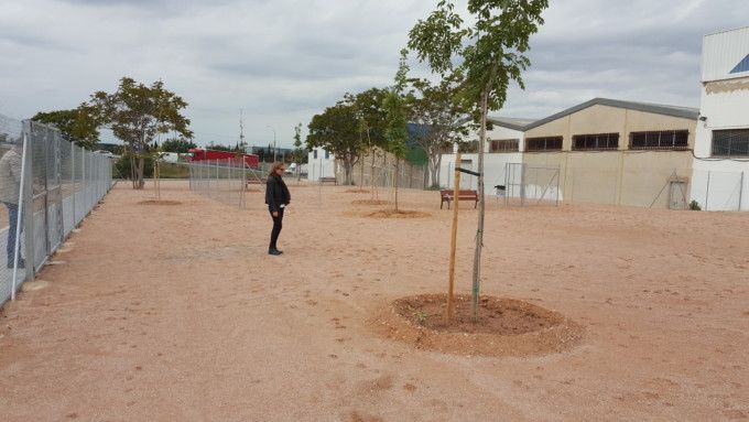 zona-esparcimiento-canino-fuente-jarro
