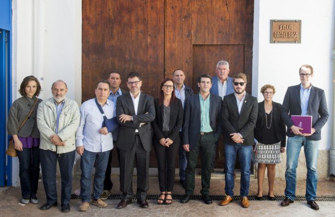 reunion-alcaldes-de-la-comarca-en-bunol-foto_abulaila-10