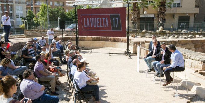 presentacion-vuelta-ciclista-espana-en-lliria-foto_abulaila-8