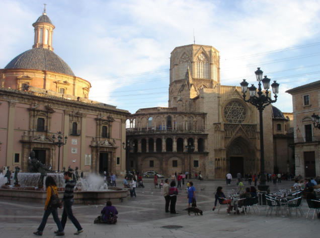 plaza-de-la-virgen