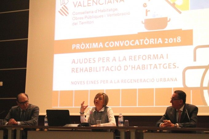 180208_Cevisama_Renhata_i_VEUS_2