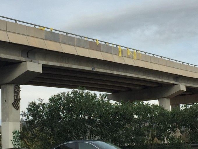 lazos amarillos castellon