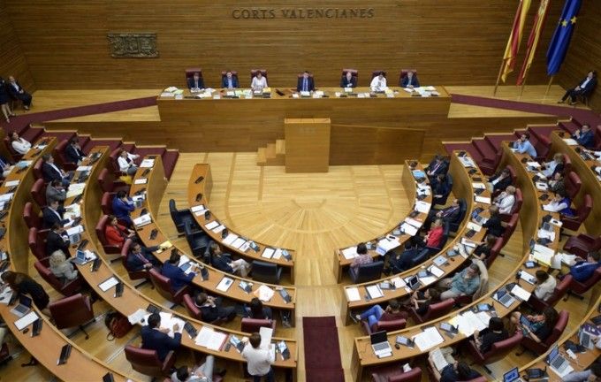 pleno_corts_presupuestos