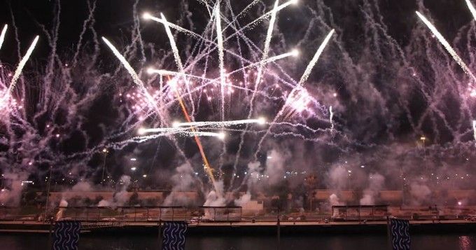 Espectáculo piromusical en la Marina de València