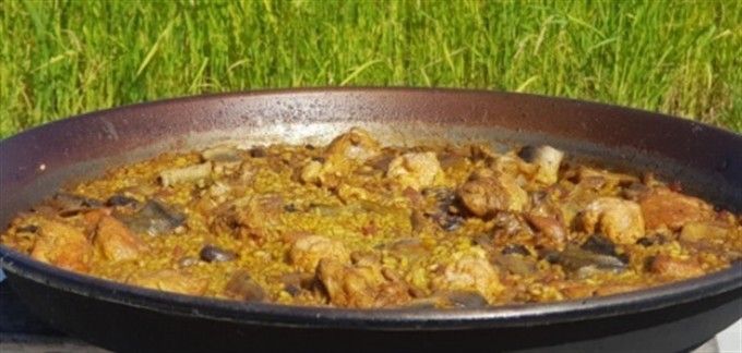 Paella valenciana
