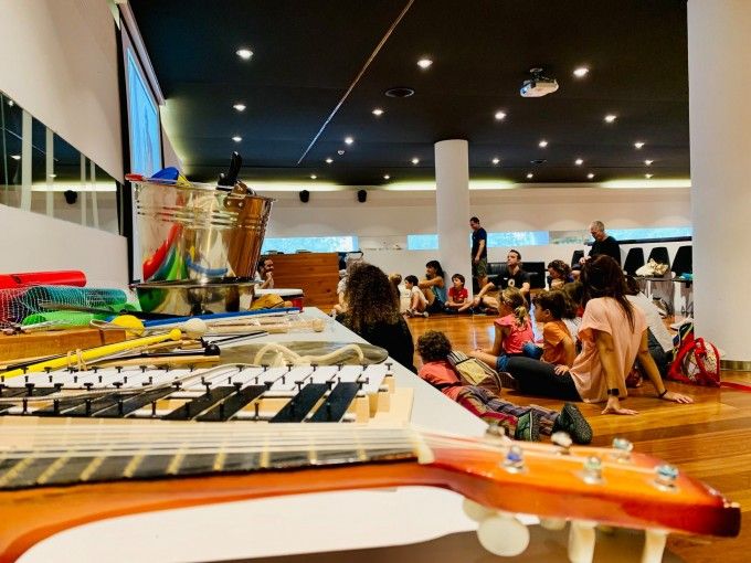 embruta't-l'orella-talleres