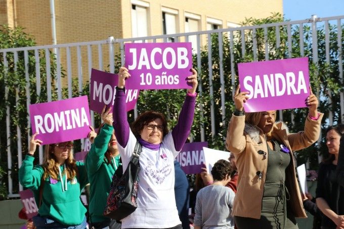 Día Internacional para la Eliminación de la Violencia Contra las Mujeres Torrent (1)