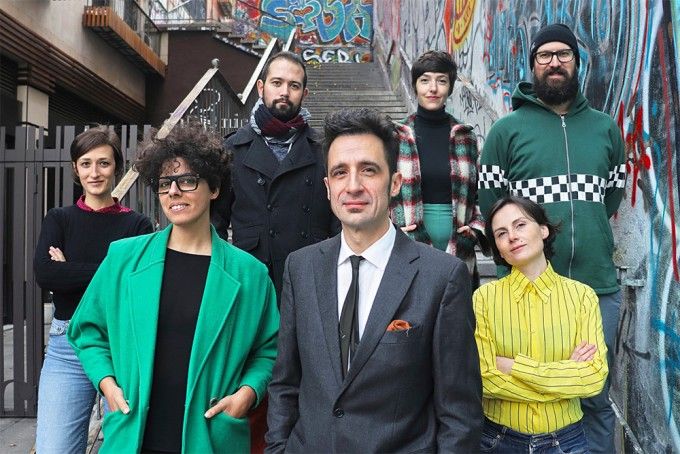 FOTO_ACTIVIDAD_PROGRAMA-DE-RADIO-CARNE-CRUDA-1