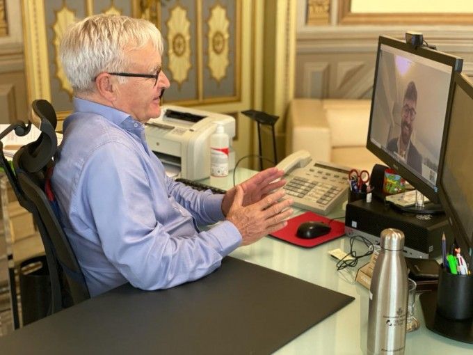 0520 Ribó Reunió IDAE