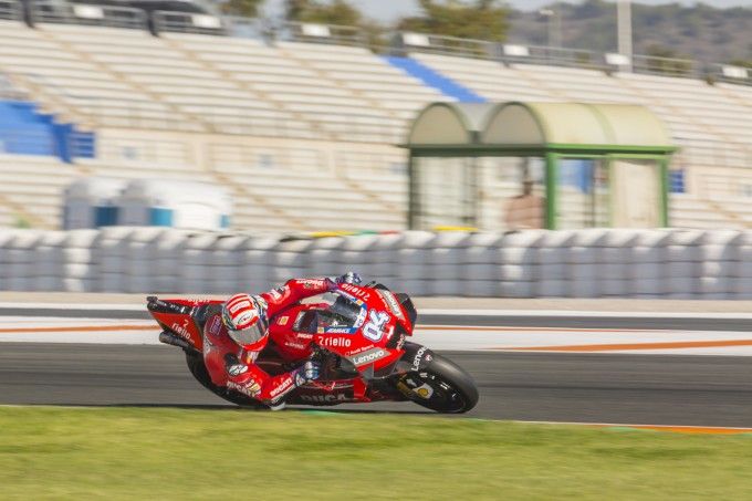 20.10.14 Ducati Andrea Dovizioso Foto MAJO grada vacía