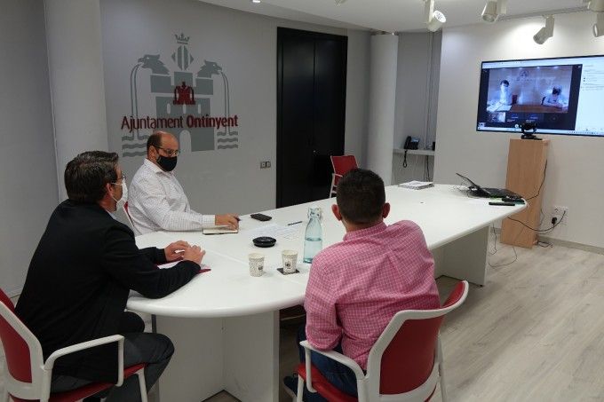 conveni ontinyent universitat valència