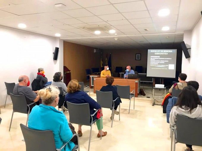 Foios xerrada Matías Alonso