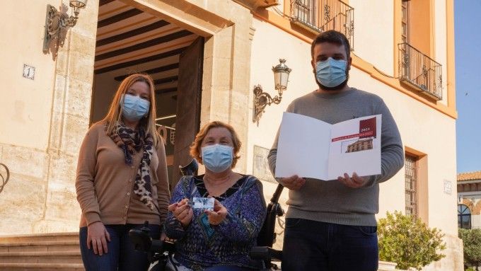 El concejal de Hacienda junto a Tte Alcalde Presidencia y Portavoz Gobierno