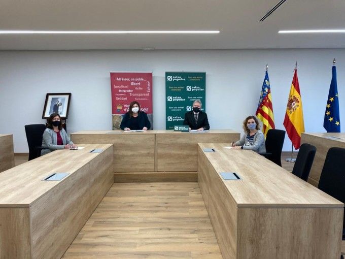 FIRMA-CONVENI-CAIXAPOPULAR-031220