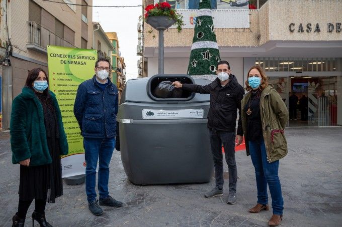 NUEVOS CONTENEDORES SIN CONTACTO MISLATA 1