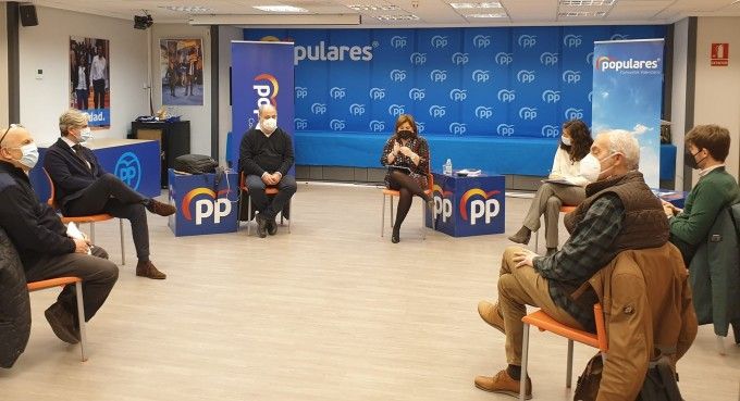 Imagen reunión sindicatos Bonig