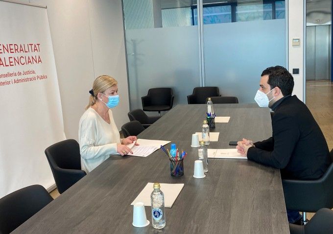 Sagredo y Bravo durante la reunión de hoy 2