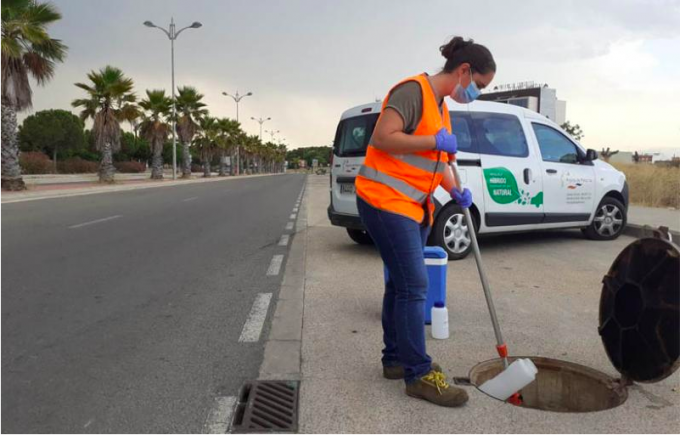 Toma de muestra de aguas residuales