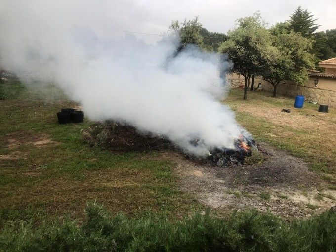 Crema de restes agrícoles