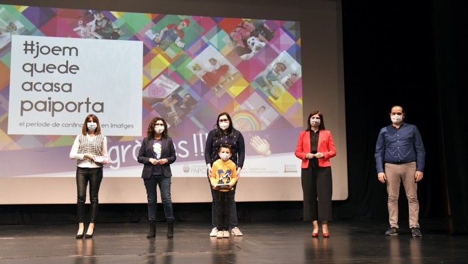 homenaje ciudadania participativa paiporta durante confinamiento