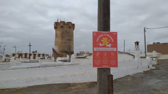 Cartel campaña Protege tu entorno Paterna