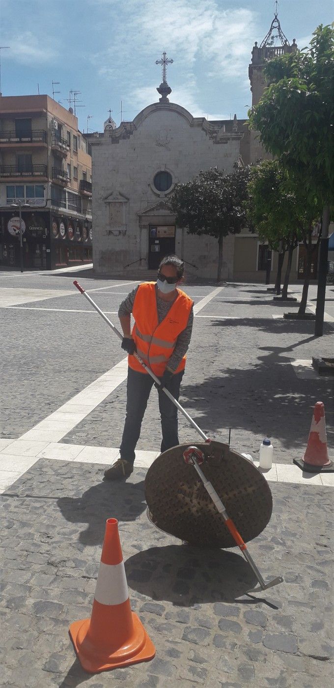 Recogida muestra aguas residuales Paterna