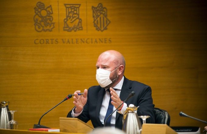 Comisión gobernación ley fondo coop municipal toni gaspar