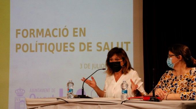 Foto Formación Salud Asociaciones junio 21 Carmen y Lucía Fernández