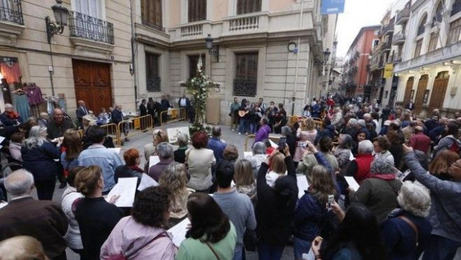 Una creu de maig al centre de València