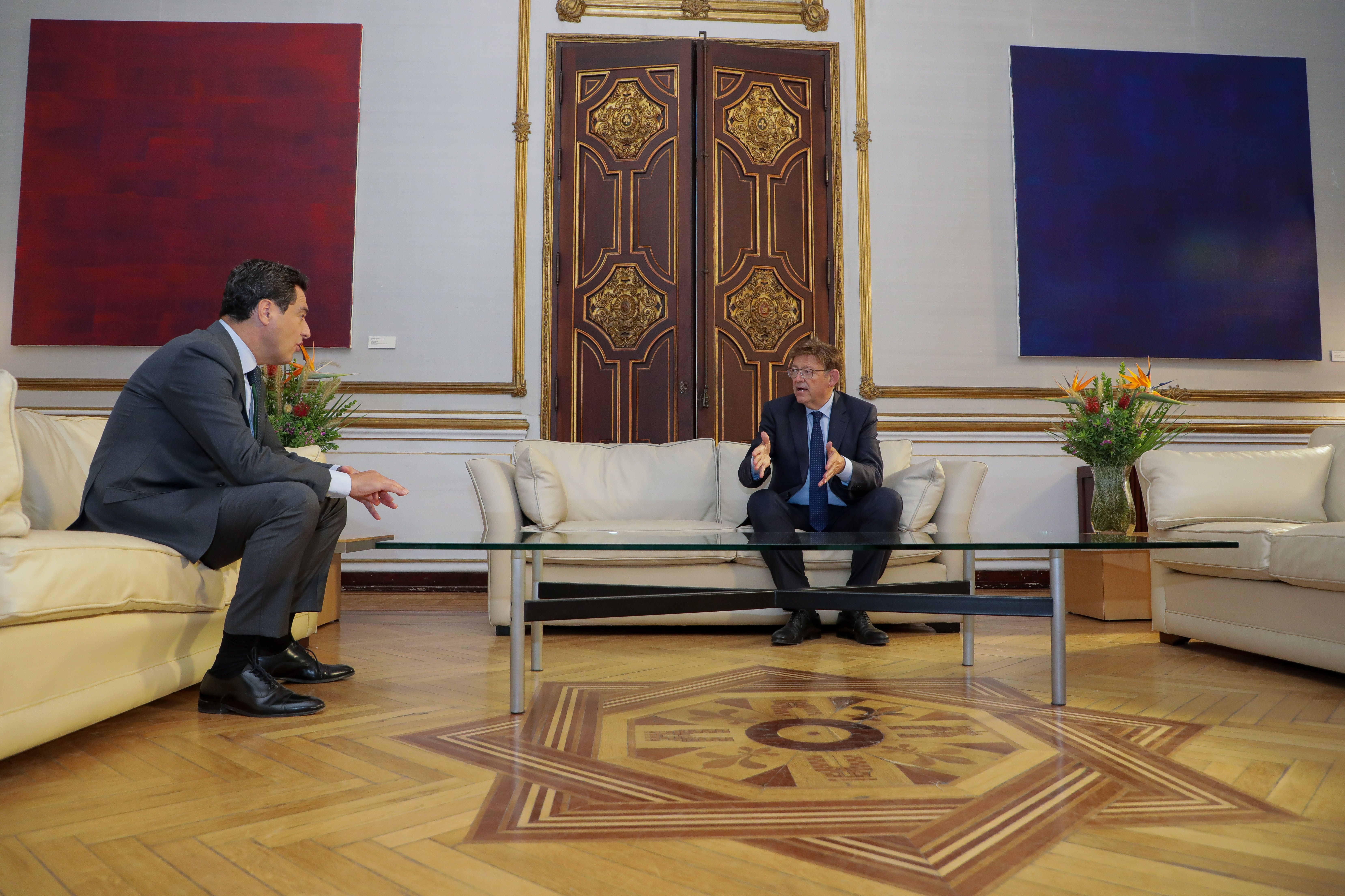 Juanma Moreno i Ximo Puig a la reunió.