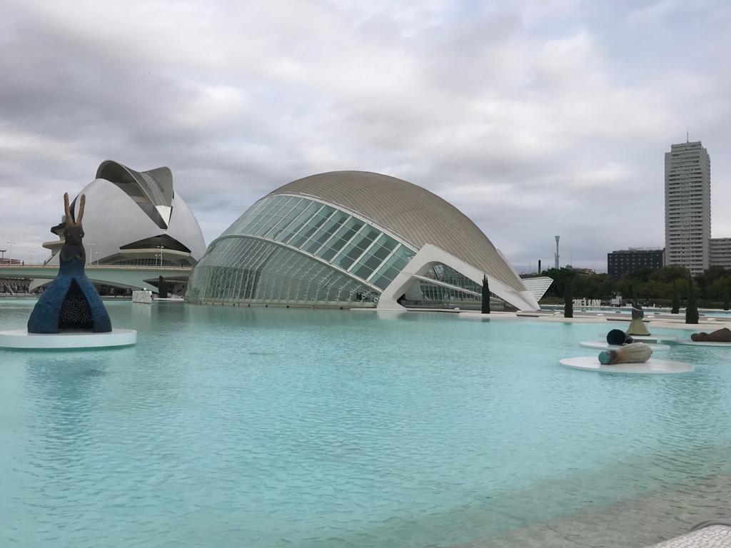 Exposición de la artista Leiko Ikemura en la Ciutat de les Arts i les Ciències