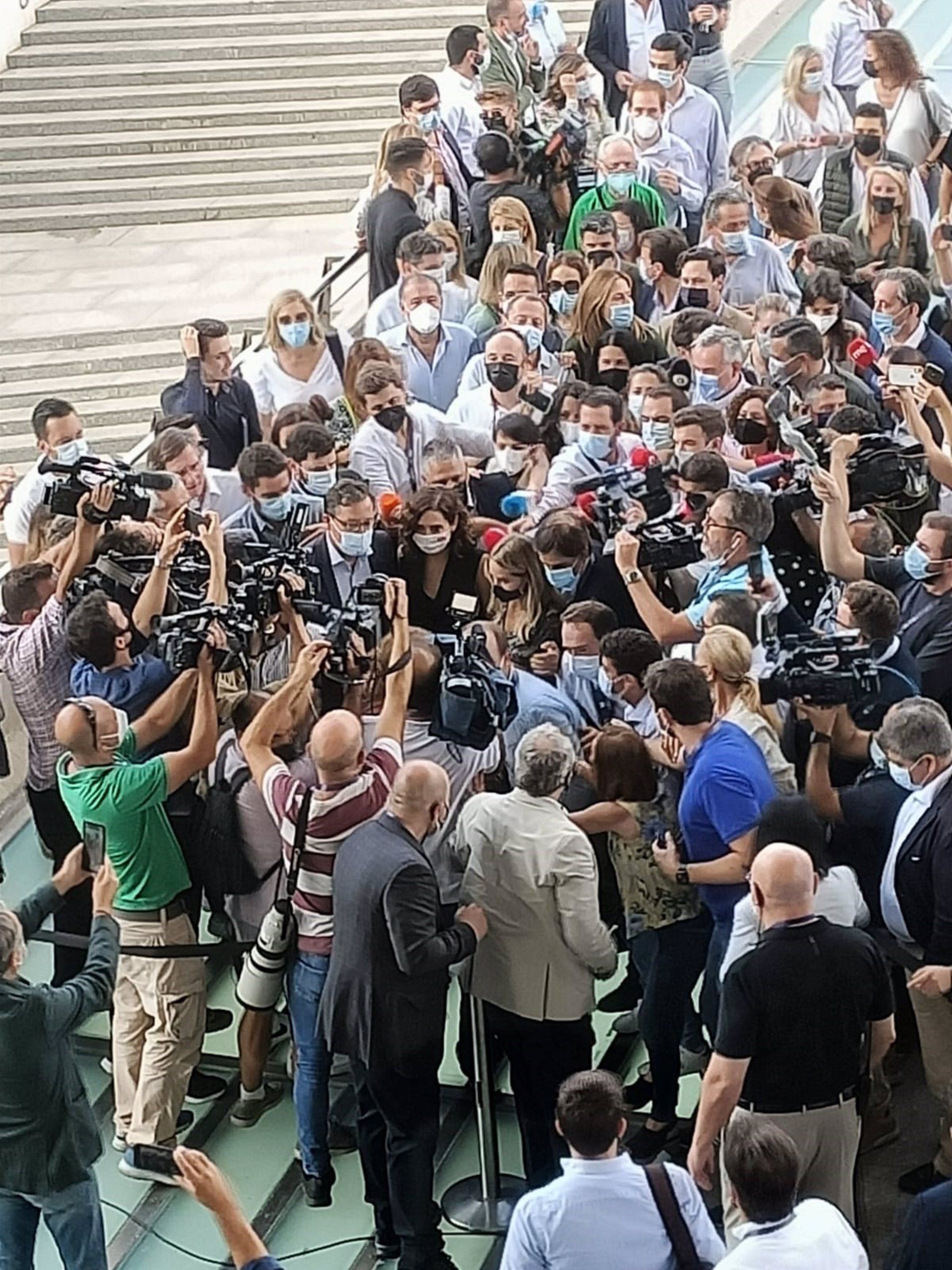 Llegada de Isabel Díaz Ayuso a la Convención Nacional del PP en València