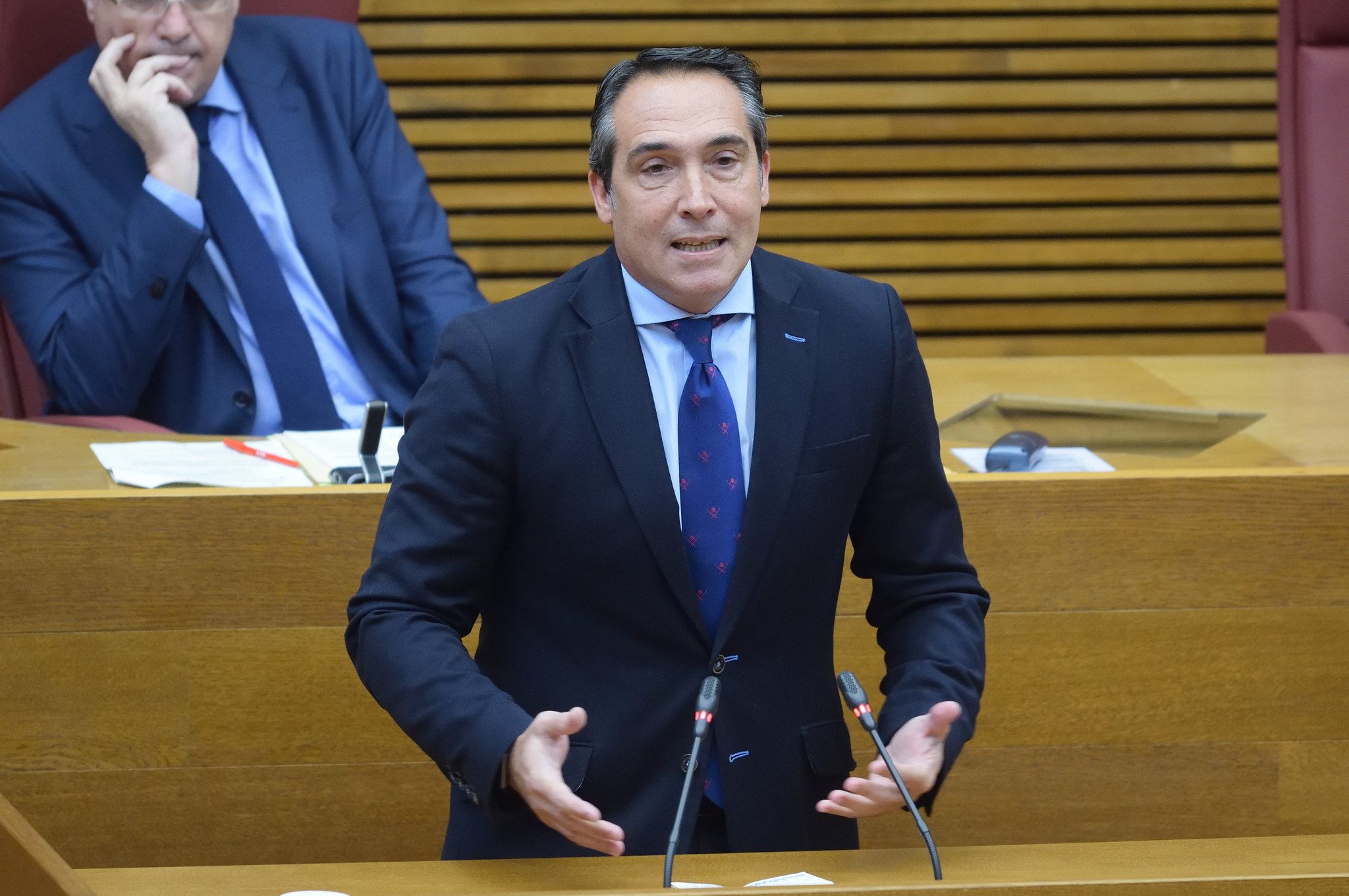 El portavoz de Hacienda del Grupo Popular en Les Corts, Rubén Ibáñez