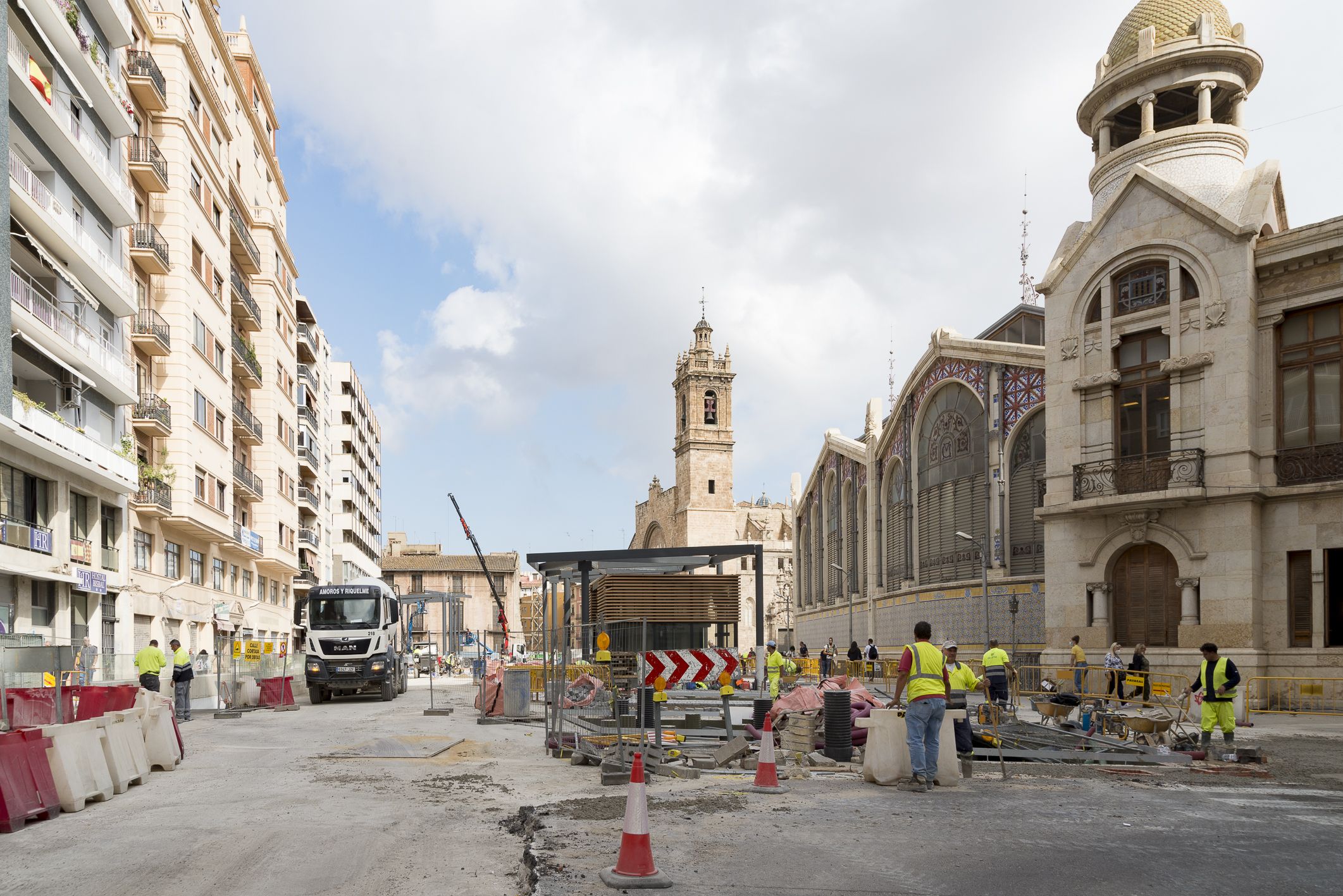 Obras Plaza de Brujas de València - Xisco Navarro València Extra