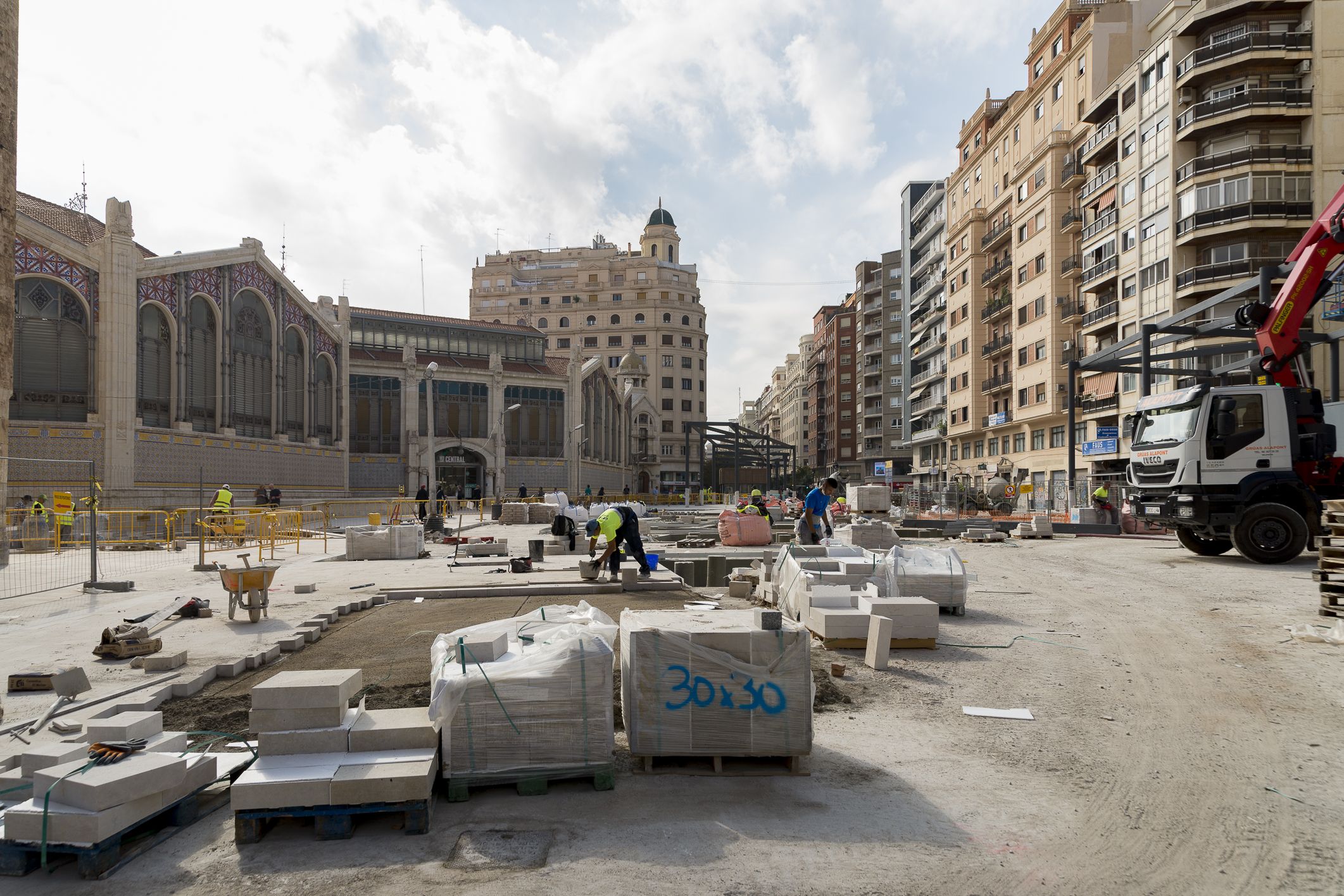 Obras Plaza de Brujas de València - Xisco Navarro València Extra