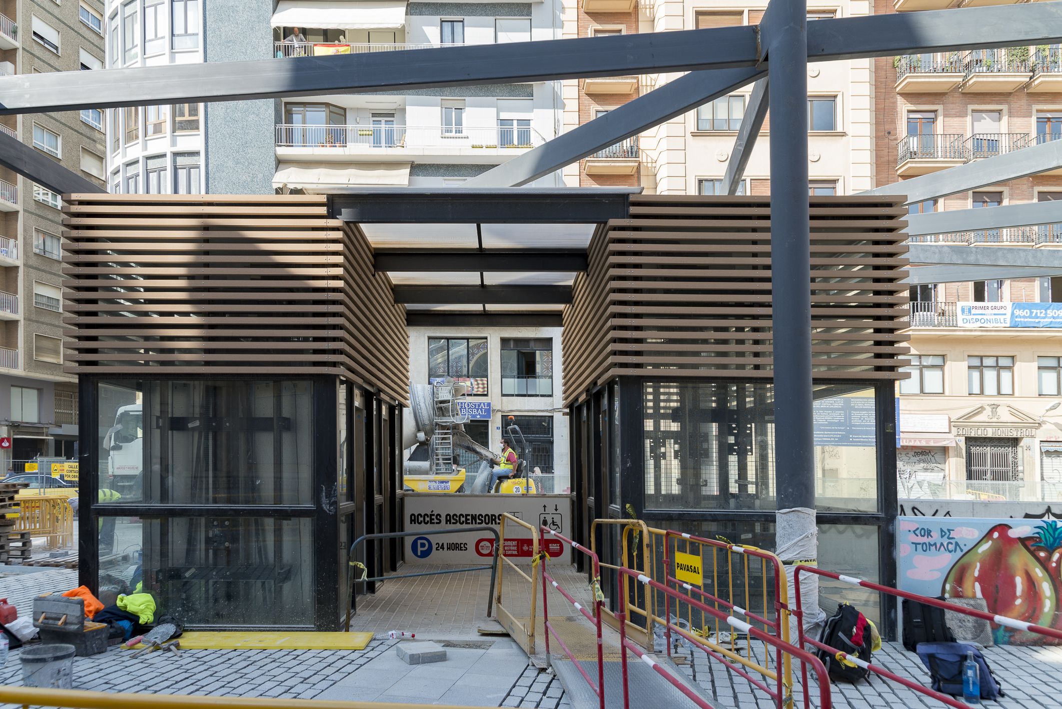 Obras Plaza de Brujas de València - Xisco Navarro València Extra