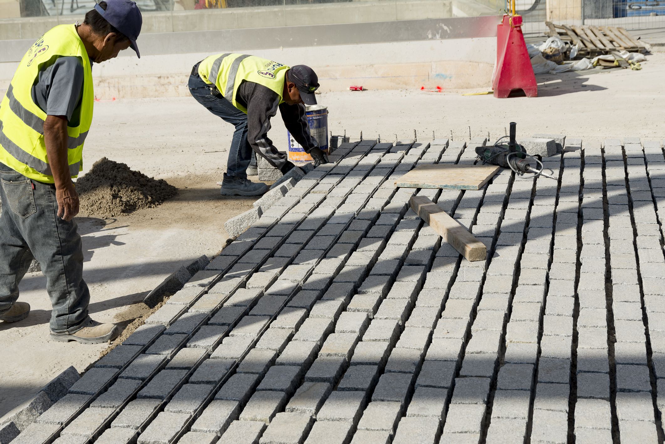 Obras Plaza de Brujas de València - Xisco Navarro València Extra