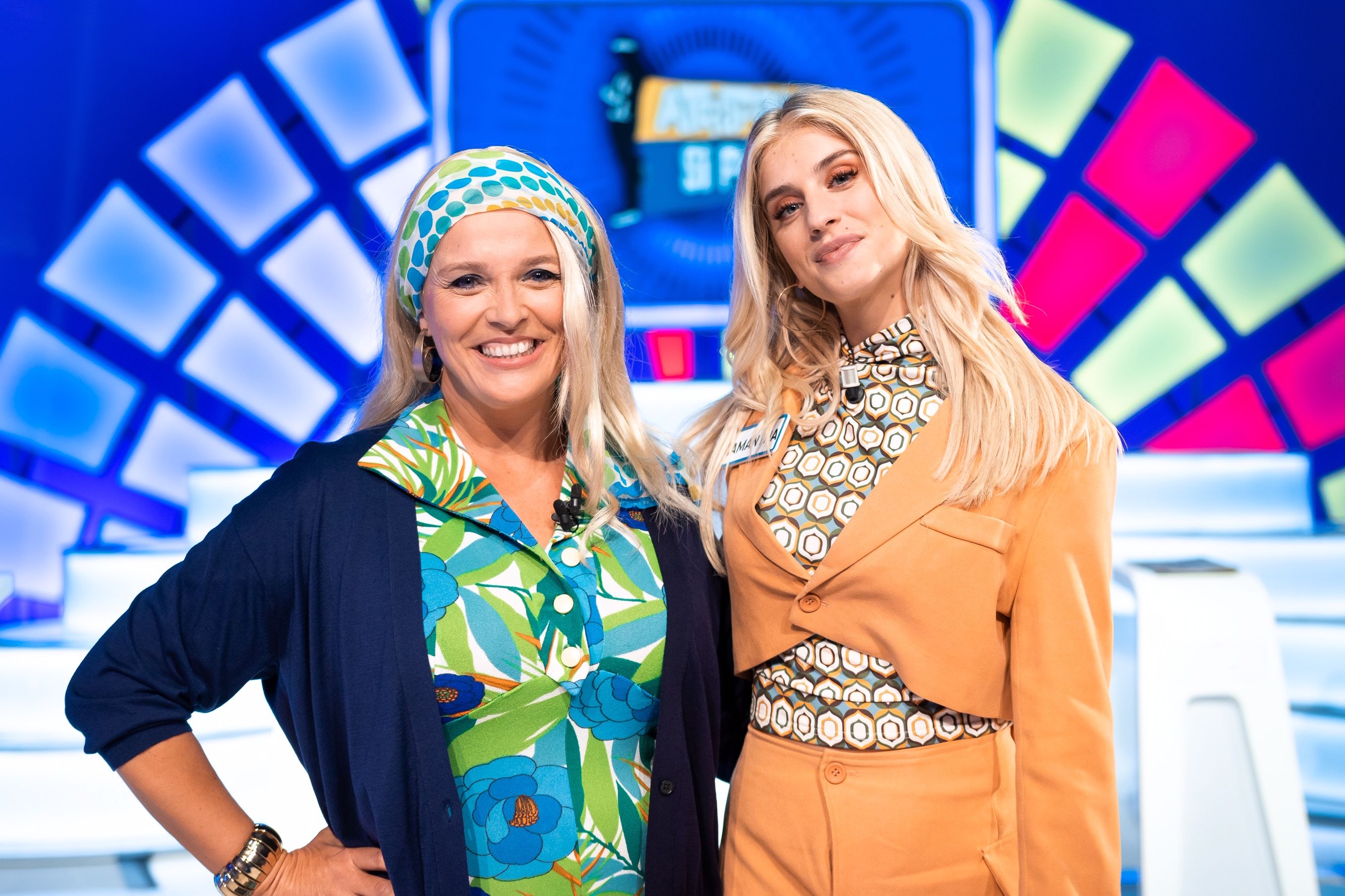 Carolina Ferre i Samantha en l'especial de Atrapa’m si pots dedicat a Nino Bravo