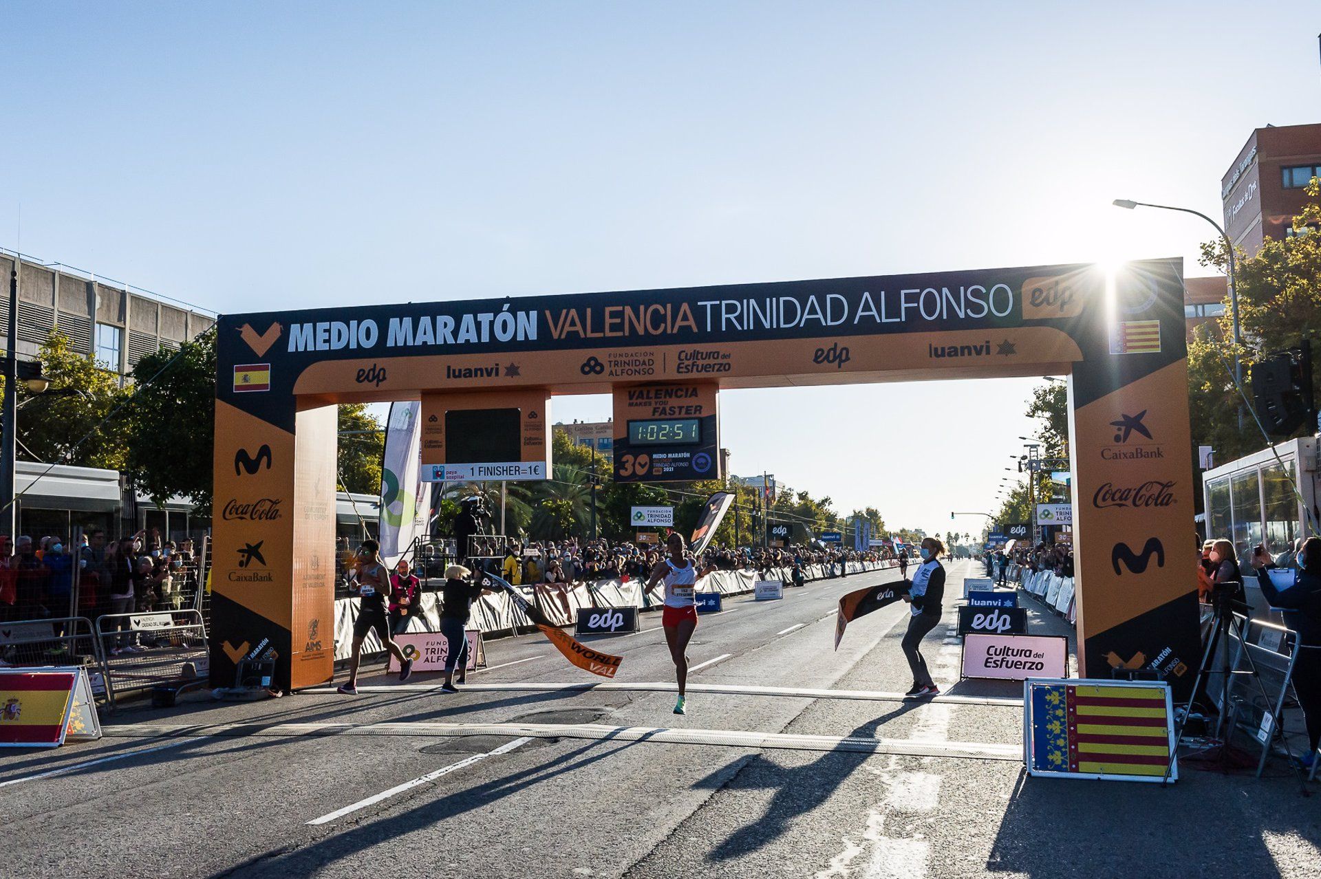 L'atleta etíop Letesenbet Gidey en la Mitja Marató a València 2021