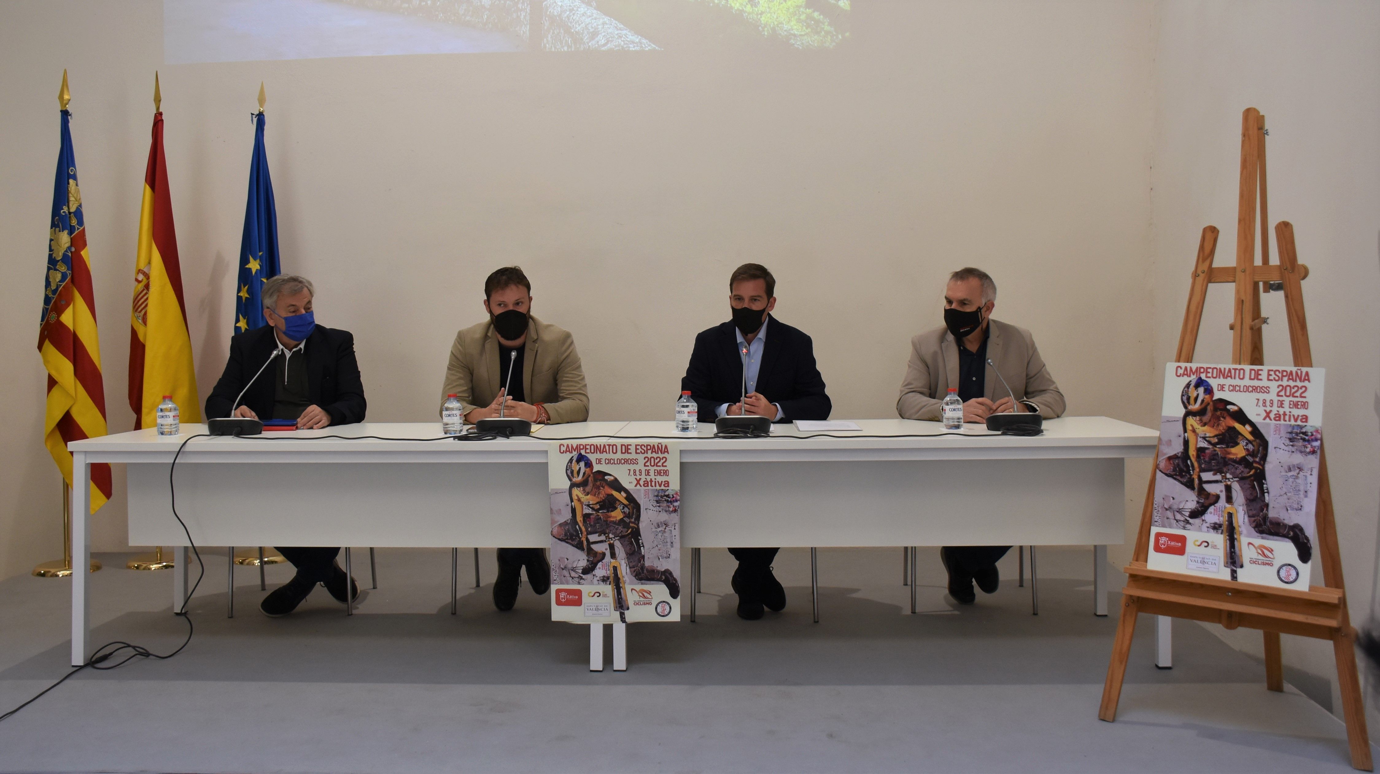 El alcalde Roger Cerdà en la presentación del campeonato de España de Ciclocross