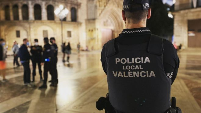 Un agente de Policía Local de València