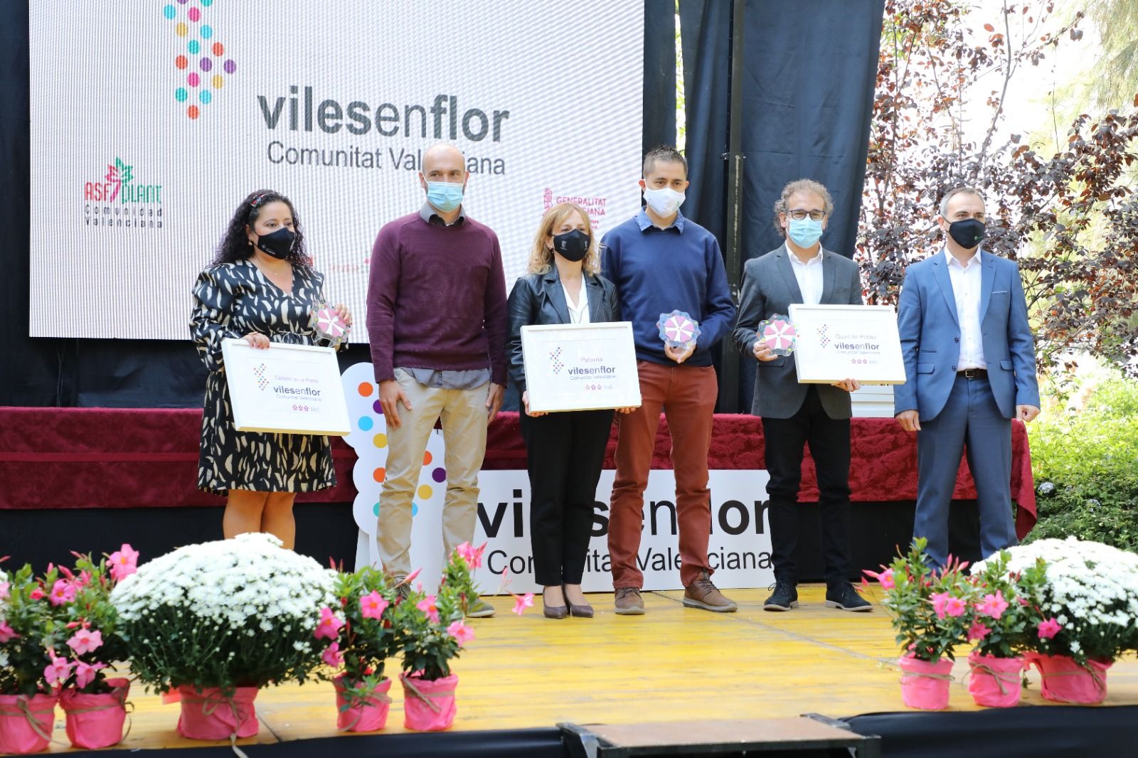 Paterna reconocida en Viles en Flor 2021
