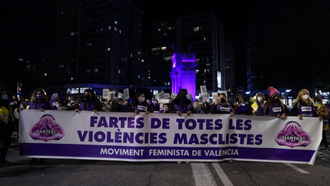 Moviment Feminista de València en la manifestació del 25N
