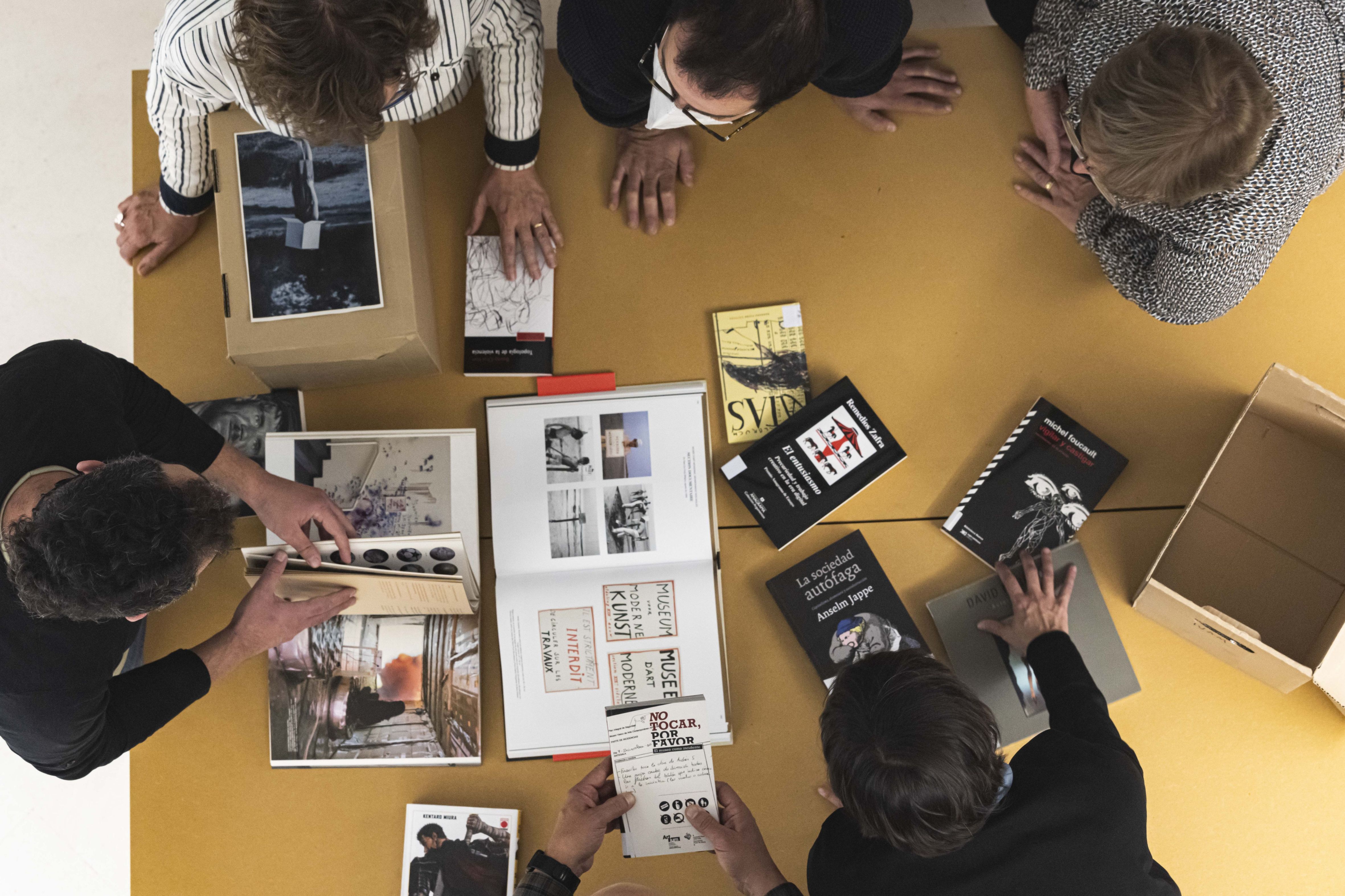 Club de lectura en el IVAM