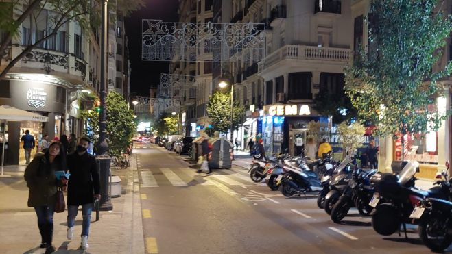 Iluminación navideña en las calles de València Iluminación navideña en las calles de València