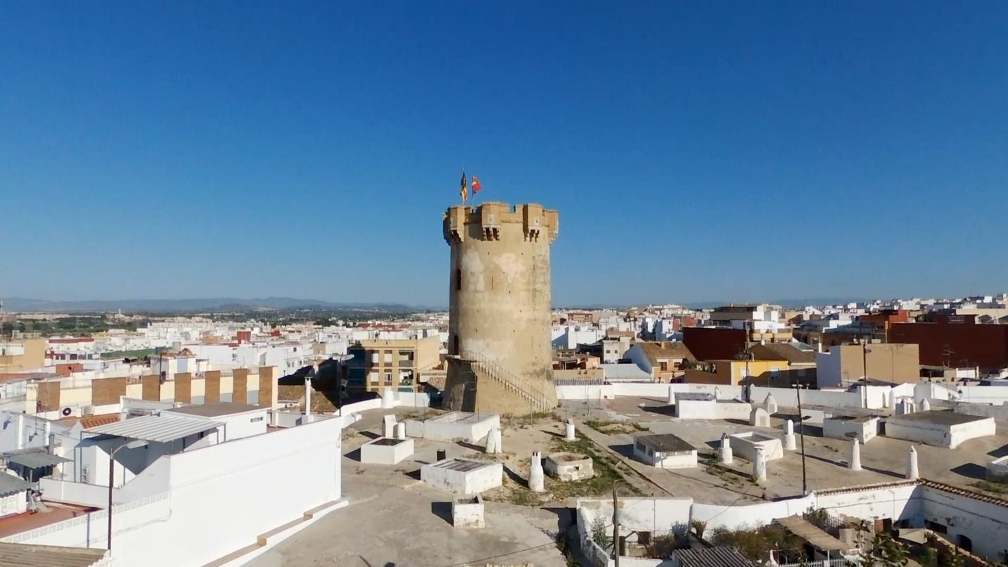 Entorno de la Torre y las cuevas de Paterna