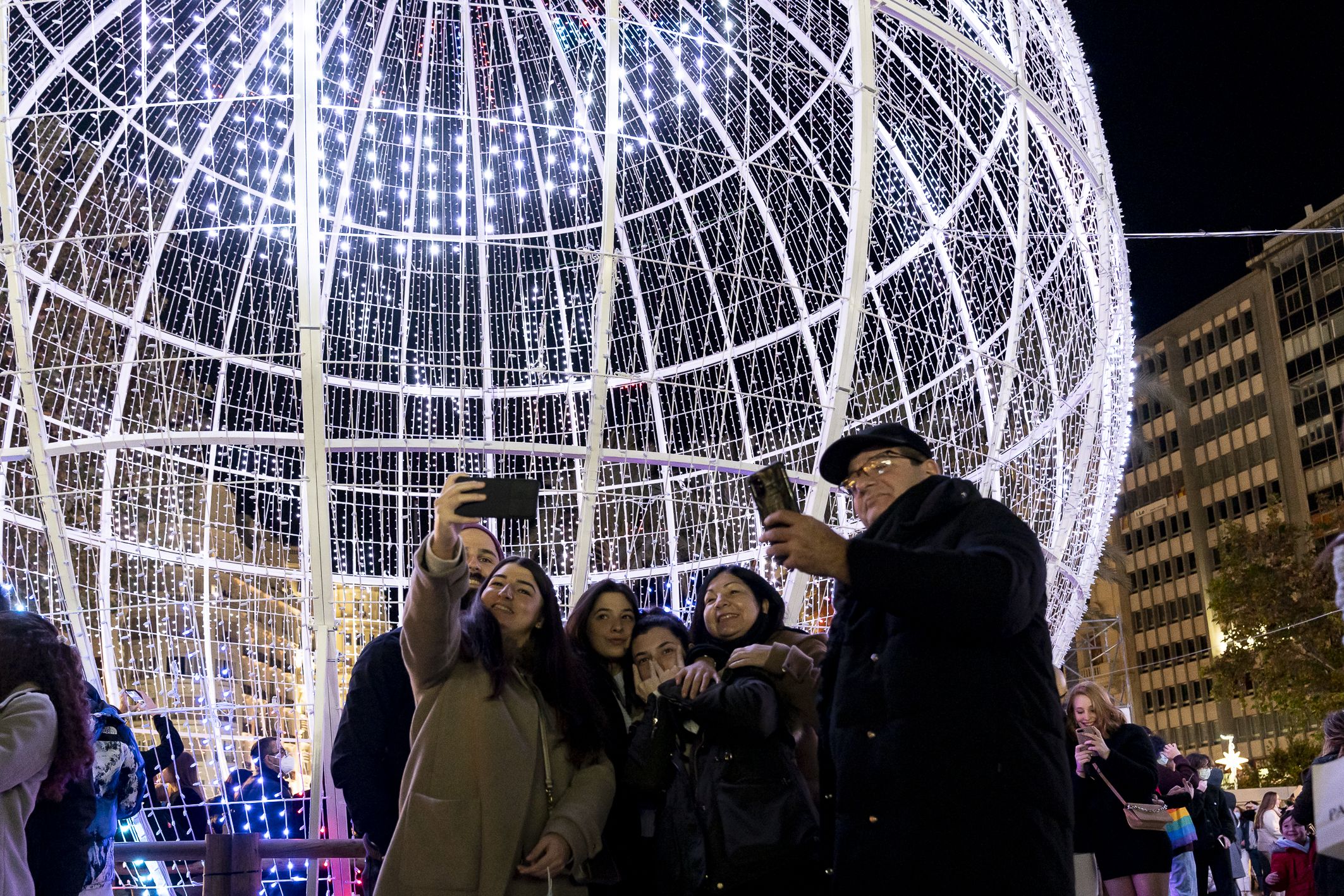Encendido de las luces de Navidad de València 2021 (Xisco Navarro)