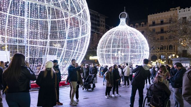 Encendido de las luces de Navidad de València 2021 (Xisco Navarro) Encendido de las luces de Navidad de València 2021 (Xisco Navarro)